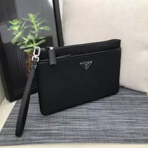 ヒットする秋冬コレクション ポーチ 2020トレンドアイテム激安 プラダ PRADA 秋冬ファッションコーディネート
