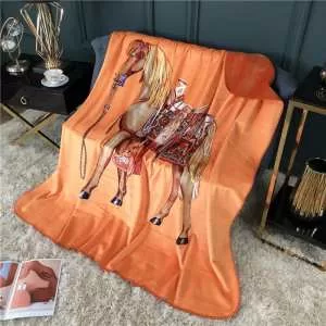 エルメス 大胆にデザインオシャレ新品 HERMES 超極細繊維を使用した美品 ブランケット2020春夏も引き続きトレンド
