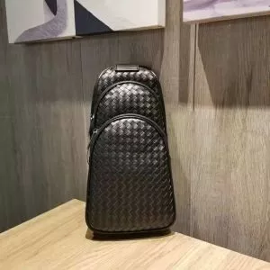 ウエストポーチ 超人気美品 ボッテガ ヴェネタ 新季度 BOTTEGA VENETA 2020年秋冬入荷
