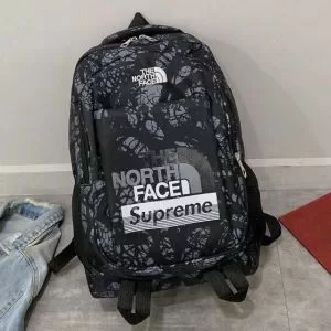 2020秋冬トレンド押さえておきたい 2色可選 サイズのよさを感じる新作 シュプリーム SUPREME リュック 注目の秋ファッション一番