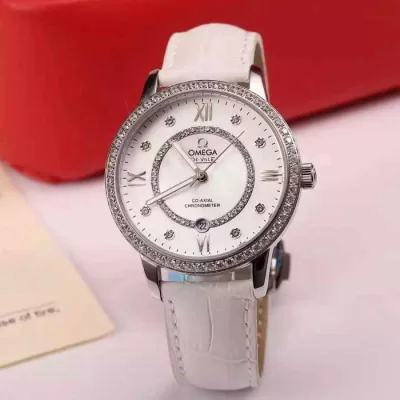 ムダな装飾を排したデザイン2020 OMEGA オメガ サファイヤクリスタル風防 女性用腕時計 7色可選