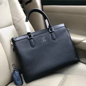 2020春夏人気トレンドアイテム 人気夏ファションおすすめ ルイ ヴィトン LOUIS VUITTON ビジネスバッグ