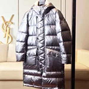 お洒落で人気アイテム 2020冬到来新作 今、大人のお洒落に ダウンジャケット MONCLER モンクレール