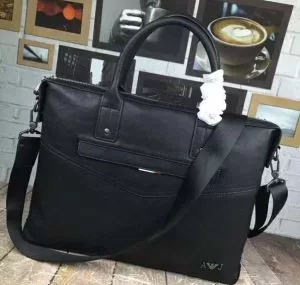 2020 アルマーニ ARMANI 高級感を演出 ハンドバッグ