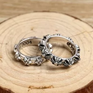 風通しの良いフレア リング指輪 クロムハーツ 2色可選 オシャレな印象に CHROME HEARTS