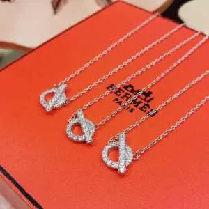 2020春夏の流行ファッション この夏最高に人気ブランド エルメス HERMES ネックレス