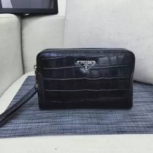さわやかに新品おすすめ ポーチ 2020秋冬トレンドアイテム プラダ PRADA 今年注目な新品セール