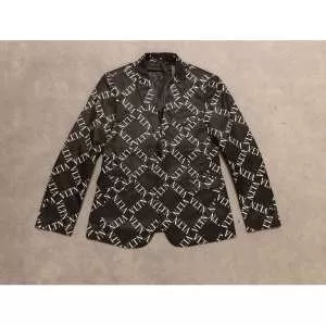おしゃれさんはいち早く取り ヴァレンティノ2020トレンド秋冬おすすめ安い VALENTINO スーツ