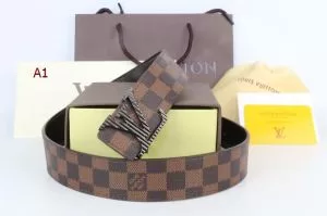 大人気ブランド 人気デザインで欲しい ルイ ヴィトン LOUIS VUITTON ベルト 多色可選 超激安価格