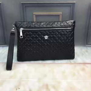 2020春夏も引き続きトレンド ヴェルサーチVERSACE ポーチ る春夏おすすめの人気商品