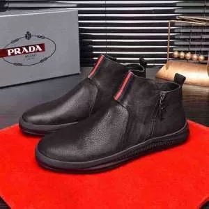 【最新】2020年秋冬のトレンド速報 ランニングシューズ 優しいのに存在感 プラダ PRADA 毎日はちょっとイイ秋冬新品