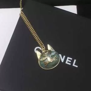 特に夏は人気アイテム シャネル CHANEL ネックレス おしゃれな夏ファッション2020