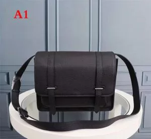 圧倒的人気新着 エルメス HERMES 有名人同じアイテム ショルダーバッグ 3色可選 数量限定再入荷