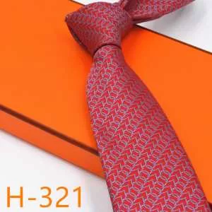 エルメス最新秋冬トレンドをチェック HERMES ネクタイ 最速2020秋冬トレンドブランド