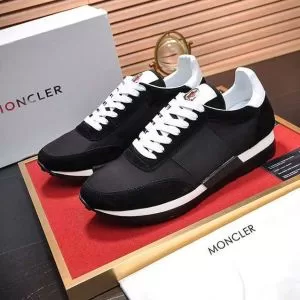歩きやすさ抜群MONCLER モンクレール スニーカー 2020 おすすめ ブランド コピー 滑り止め 軽量 カジュアル ランニングシューズ