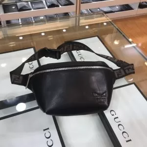 ウエストポーチ 愛らしい春の新作 フェンディ2020年春限定 FENDI 海外大人気