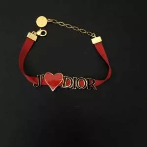 ブレスレット おしゃれ上級者に挑戦 ディオール 2020春夏人気トレンドアイテム DIOR 春夏らしい華やか