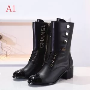 最高にCOOL秋冬新作 シャネルシ 2色可選 ンプルに着こなしたい CHANEL 最速2020秋冬トレンドブランド レザーブーツ