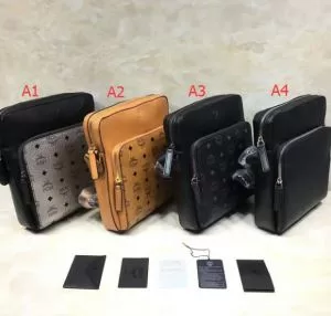 2020新作 4色可選 個性的なデザイン エムシーエム コピー MCM 斜め掛けバッグ