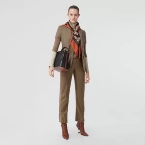 普段使いにも最適なアイテム バーバリー BURBERRY 人気の高いブランド レディースバッグ
