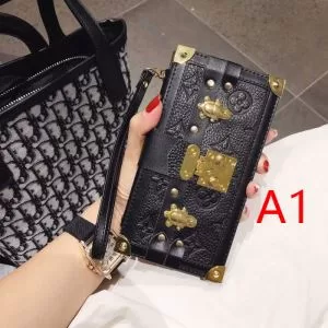 2色可選 お洒落で秋冬注目トレンド ルイ ヴィトン LOUIS VUITTON ケータイケース 20202020秋冬のファッション