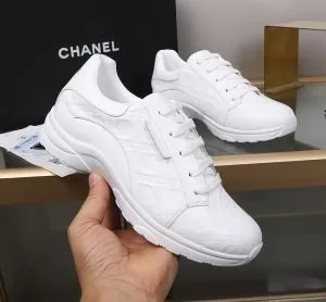 今年春夏ファション流行り 【2020春夏】最新コレクション シャネル CHANEL カジュアルシューズ