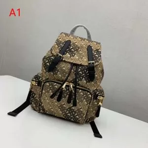 バーバリー BURBERRY リュック 多色可選 【2020春夏】最新コレクション 爽やかすぎない大人の印象に