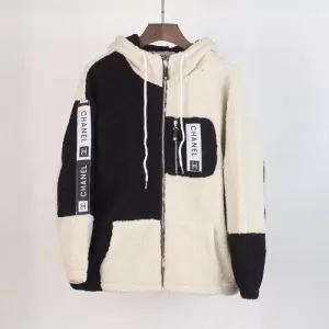 ブルゾン 2色可選 CHANEL 2020秋冬トレンド押さえておきたい シャネル 寒さに弱い人にすすめの新作