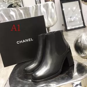 2020トレンドファッション新品 シャネル 2色可選 CHANEL今季トレンドをうまく取り レザーブーツ お洒落で秋冬注目トレンド
