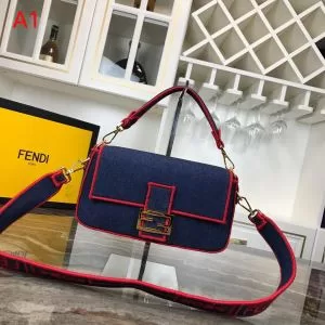 フェンディ FENDI ハンドバッグ 3色可選 2020年春夏のトレンドアイテム 高級感が好評です