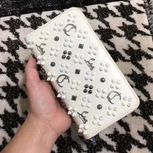 海外限定アイテム ビジネスケース クリスチャンルブタン 新季度 超人気美品 Christian Louboutin