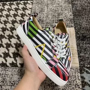 男女兼用 スニーカー、靴 2020年の春夏に着たい 季節をまたい新作アイテム クリスチャンルブタン Christian Louboutin