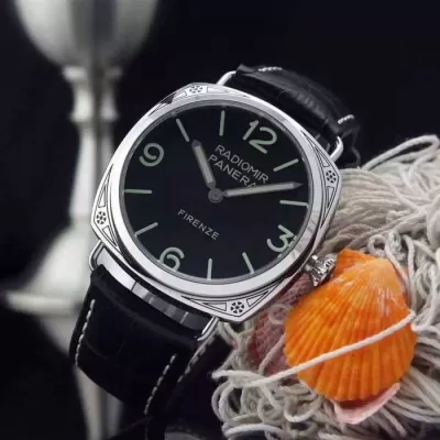 首胸ロゴ 2020 パネライ PANERAI2針クロノグラフ 腕時計