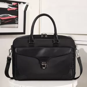 PRADA 2020秋、イチオシ上品 プラダ 新作アイテムが今年流 ハンドバッグ 今シーズン注目のアイテム