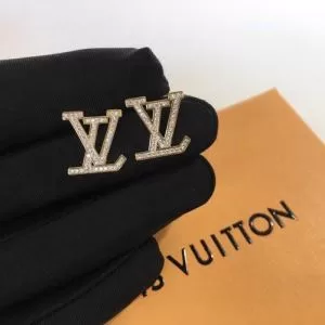 20SSトレンド 2色可選 ルイ ヴィトン老舗ブランド LOUIS VUITTON ピアス 確定となる上品