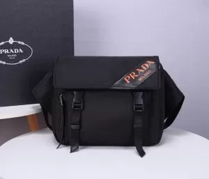 2020モデル ショルダーバッグ シンプルなファッション プラダ PRADA