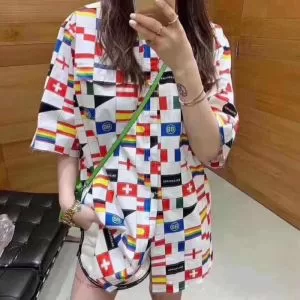 2020春夏も引き続きトレンド 目を引く春夏トップス バレンシアガ BALENCIAGA シャツ