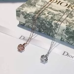 ディオール DIOR ネックレス 2色可選 2020春夏の大注目トレンド 今期のトレンド定番アイテム