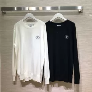 シャネル人気ファッション雑誌でも掲載 CHANEL 最重要2020秋冬トレンド 2色可選 ニットコート 最新トレンドコーデおすすめ