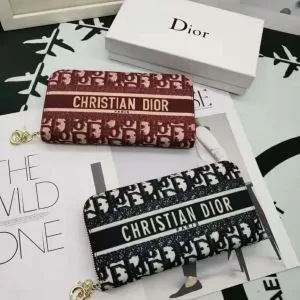 DIOR 注目の秋ファッション一番 ディオール おしゃれに秋を迎えるために 2色可選 財布ウォレット 2020秋冬トレンド押さえておきたい