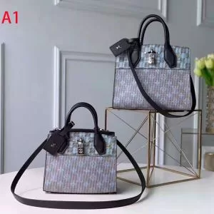 ルイ ヴィトン LOUIS VUITTON 大人のカジュアルスタイル 2色選択可 洗練された印象に レディースバッグ 2020春夏は人気定番