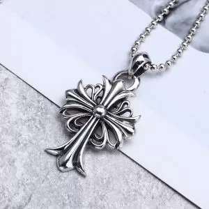 今年の正解大人気新作 クロムハーツ 涼しげに演出 CHROME HEARTS ペンダントトップ きれいめ派に上質