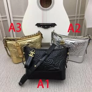 カジュアルを一歩大人に シャネル CHANEL 2020夏ファション新品 レディースバッグ 多色選択可 上品な涼やかさある印象に