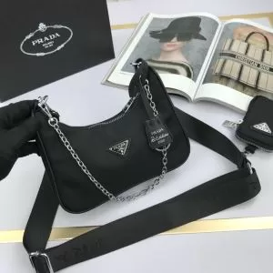 2020SS人気 レディースバッグ 今回注目する プラダ PRADA 2年以上連続１位獲得