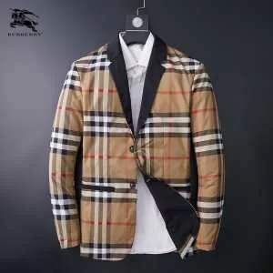 今年の秋冬のトレンド激安セール ダウンジャケット メンズ バーバリー 最新秋冬トレンドをチェック BURBERRY 20202020秋冬流行色紹介
