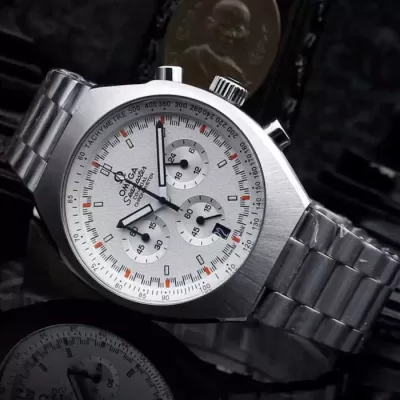 肌触りの気持ちい〜2020 OMEGA オメガ 男性用腕時計 3色可選
