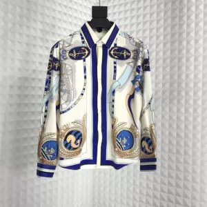 VERSACE 2020秋のファッショントレンドはこれ ヴェルサーチ ファッショントレンドを早速チェック シャツ