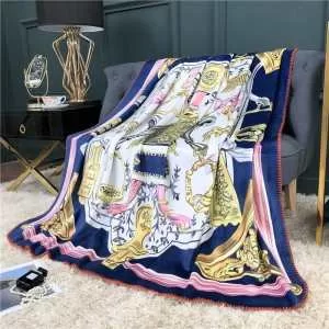 おすすめ大人かわいい着こなし エルメス高密度の超極細の繊維を使う HERMES ブランケット 四季通用 超便利