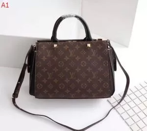 高品質 人気 2020春夏新作3色可選 ルイ ヴィトン LOUIS VUITTON 手持ちショルダー掛け