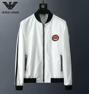 ハーフコート2色可選 人気の高いブランド アルマーニ ARMANI ストリート感あふれ